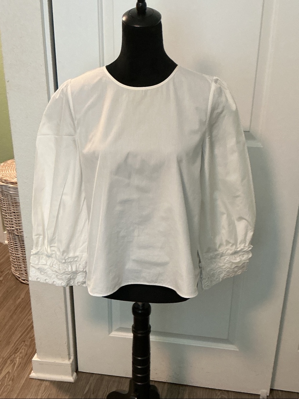 See By Chloe Women's White Puff-Sleeve Blouse with Lace Cuffs 40